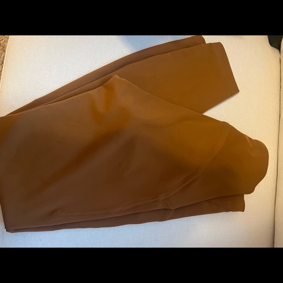 Instill High Rise Tight Butternut Brown Size 2 25” - Picture 6 of 6